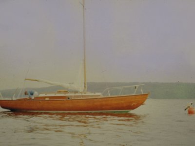 Das Segelboot ODIN meiner Eltern an der Boje